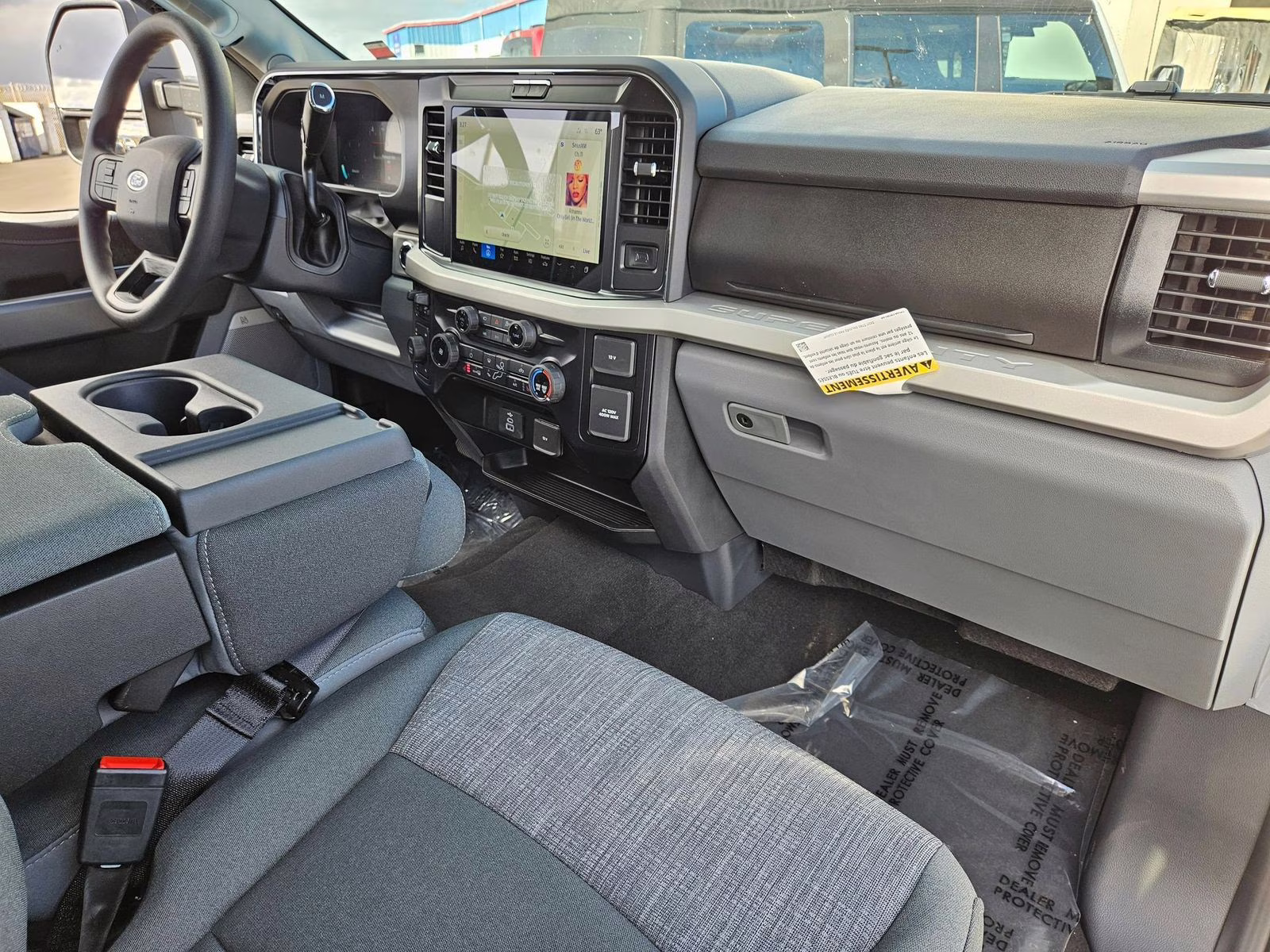 2026 Oxford White Ford Super Duty F-350 SRW XLT 4X4 Truck