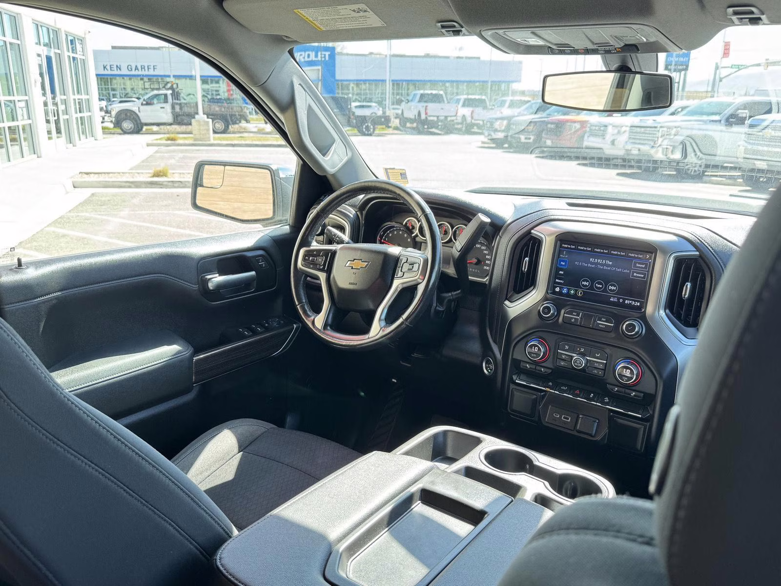 2021 Summit White Chevrolet Silverado 1500 LT 4X4 Truck