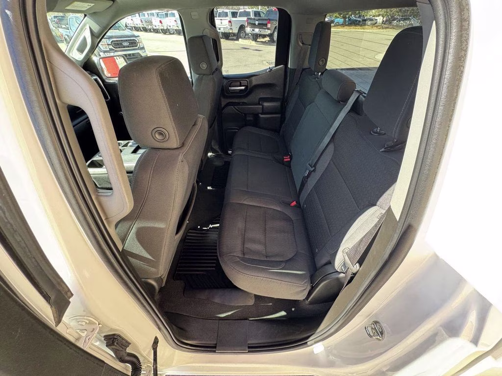 2021 Summit White Chevrolet Silverado 1500 LT 4X4 Truck