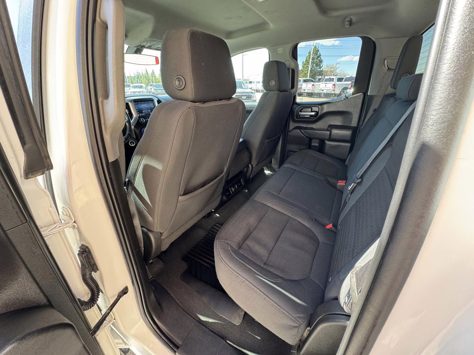 2021 Summit White Chevrolet Silverado 1500 LT 4X4 Truck