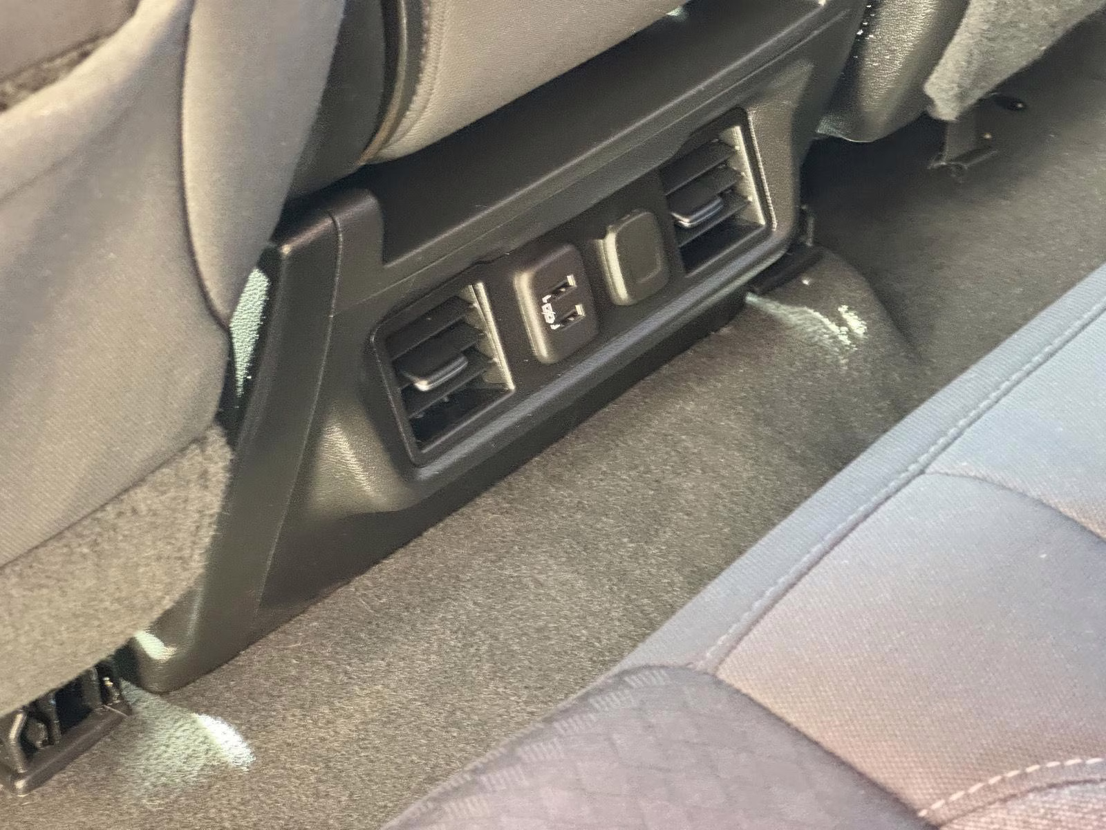 2021 Summit White Chevrolet Silverado 1500 LT 4X4 Truck