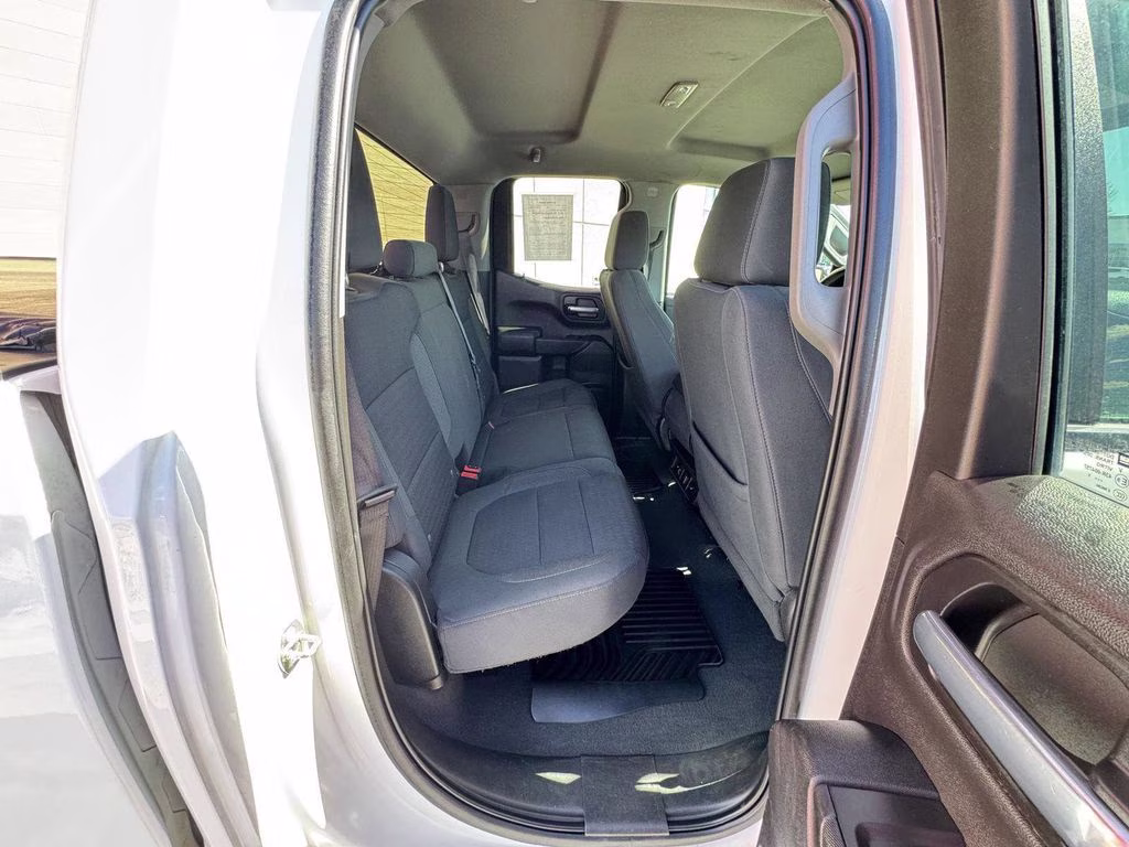 2021 Summit White Chevrolet Silverado 1500 LT 4X4 Truck