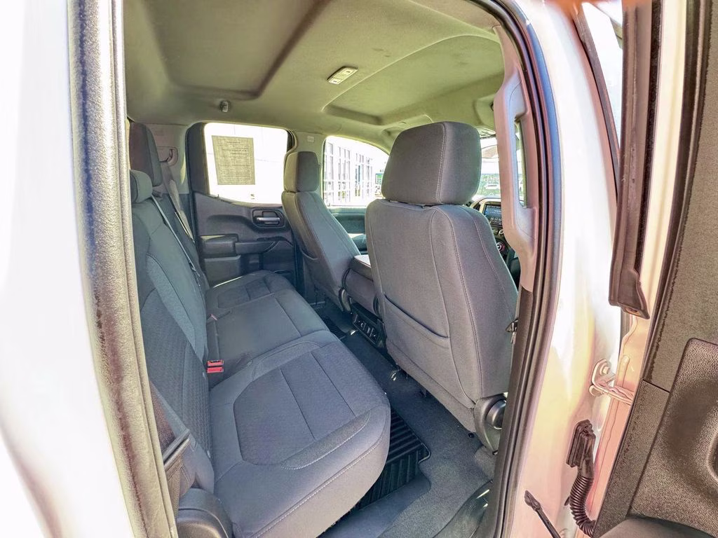 2021 Summit White Chevrolet Silverado 1500 LT 4X4 Truck