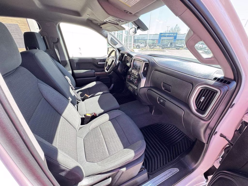 2021 Summit White Chevrolet Silverado 1500 LT 4X4 Truck