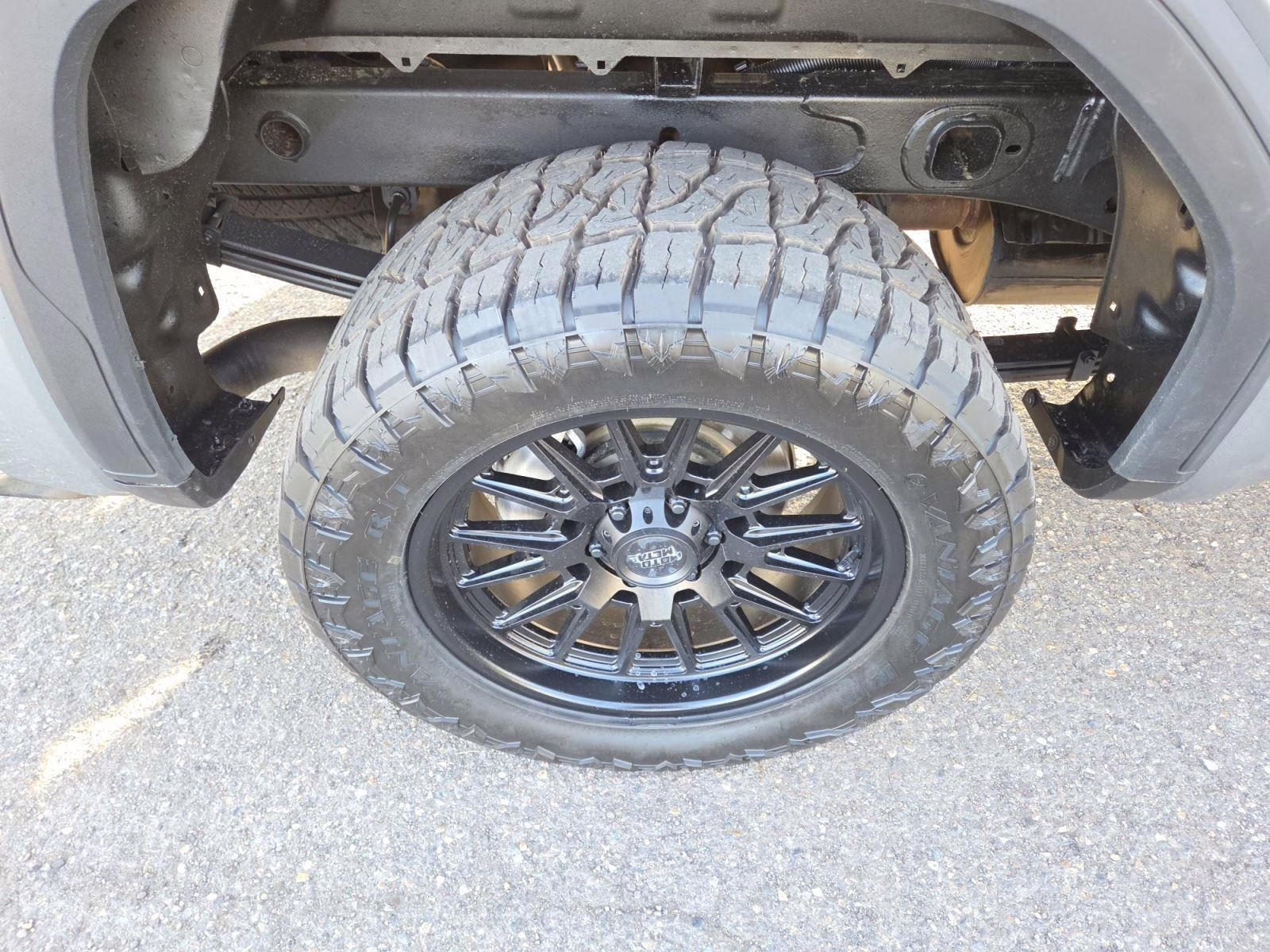 2023 Sterling Metallic GMC Sierra 1500 SLE 4X4 Truck