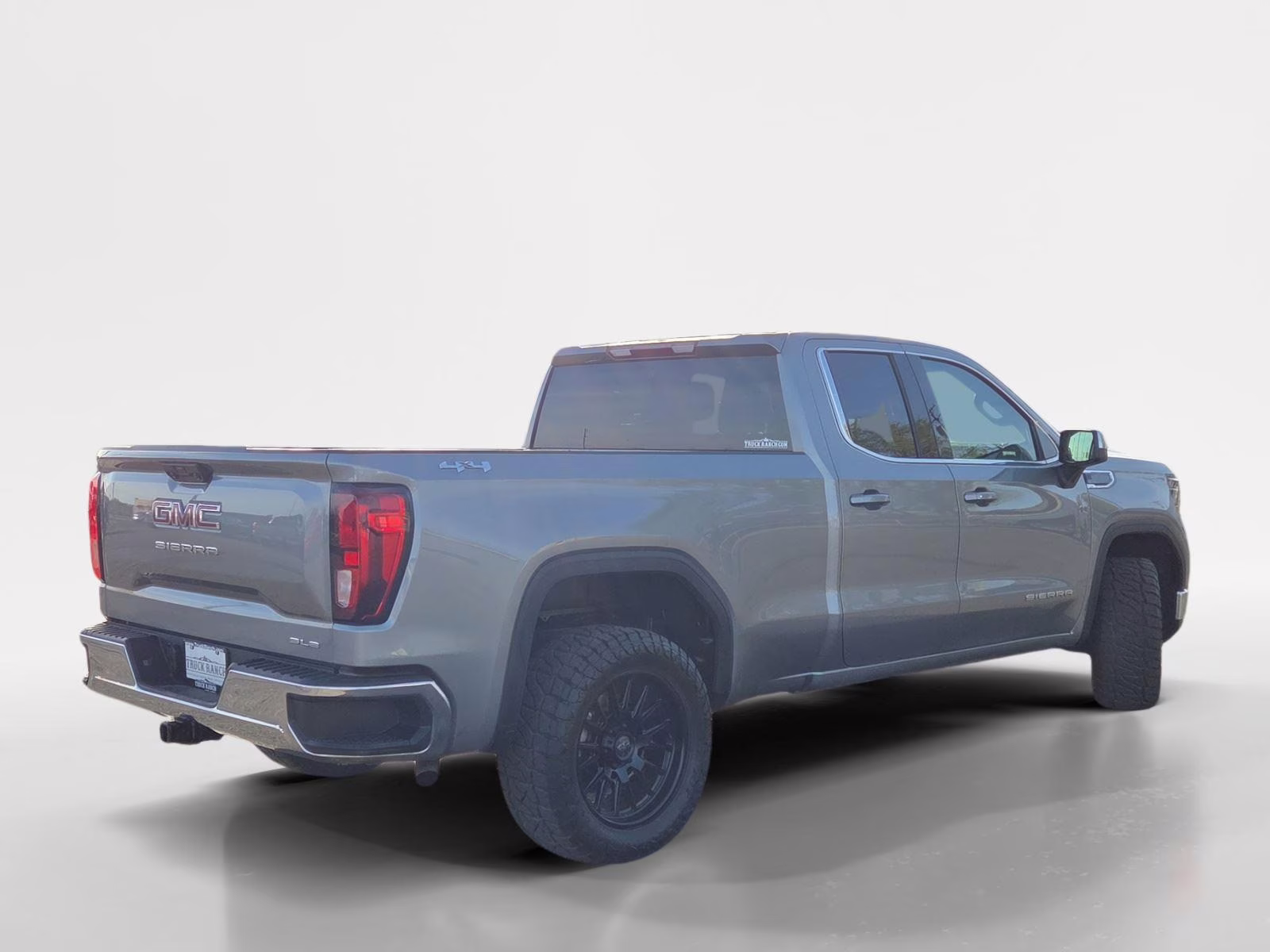 2023 Sterling Metallic GMC Sierra 1500 SLE 4X4 Truck