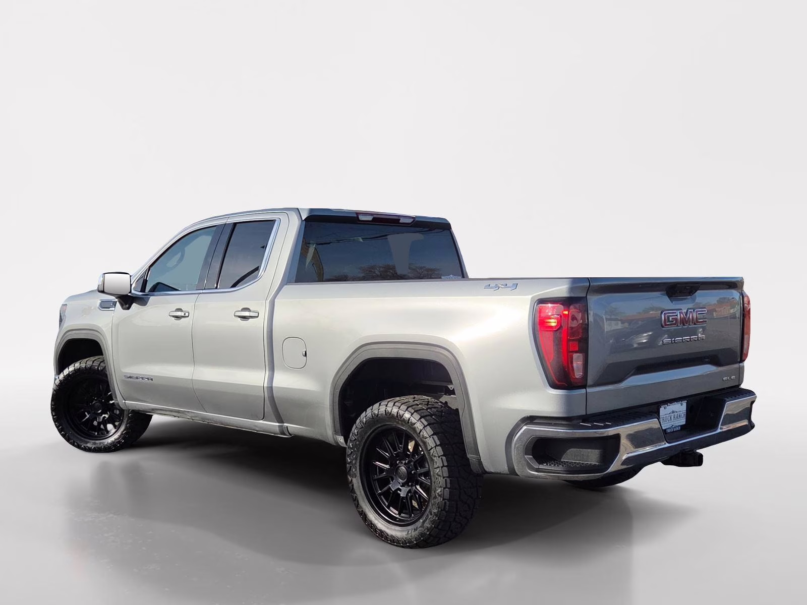 2023 Sterling Metallic GMC Sierra 1500 SLE 4X4 Truck
