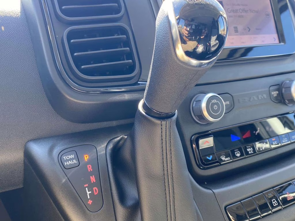 2026 Bright White Clearcoat Ram ProMaster 1500 Low Roof FWD Van