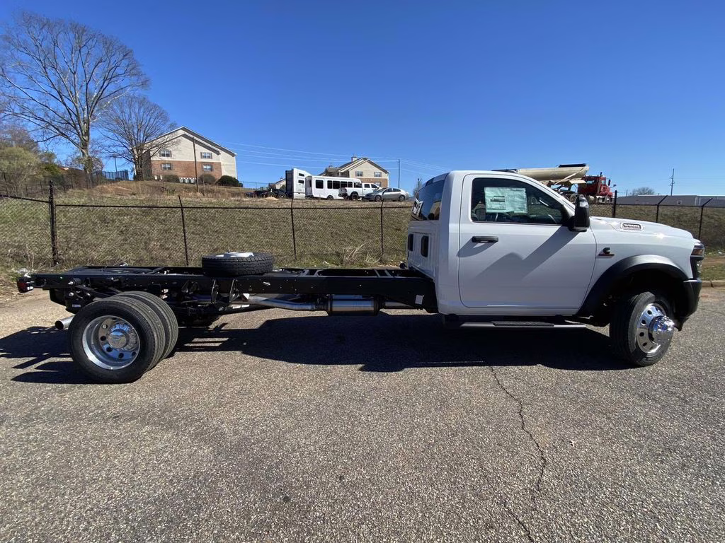 2026 Bright White Clearcoat Ram 5500HD Tradesman RWD Truck