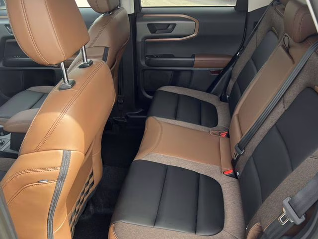 2026 Shadow Black Ford Bronco Sport Outer Banks 4X4 SUV