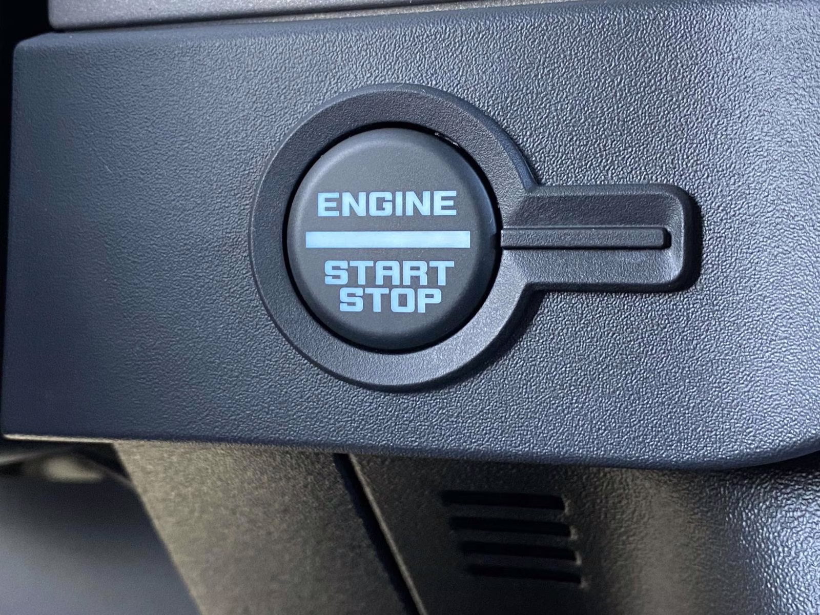 2026 Avalanche Ford Bronco Outer Banks 4X4 SUV