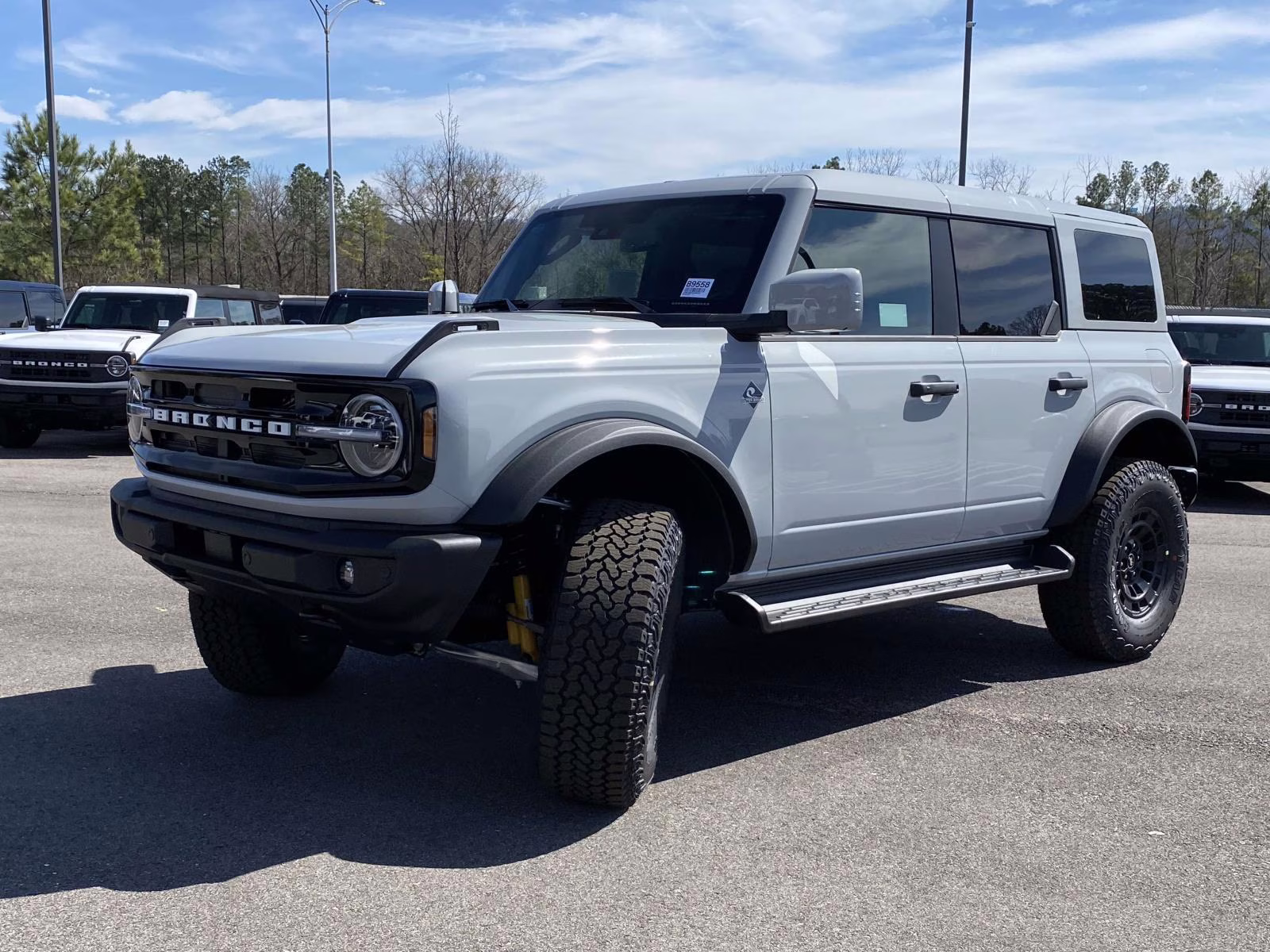 2026 Avalanche Ford Bronco Outer Banks 4X4 SUV