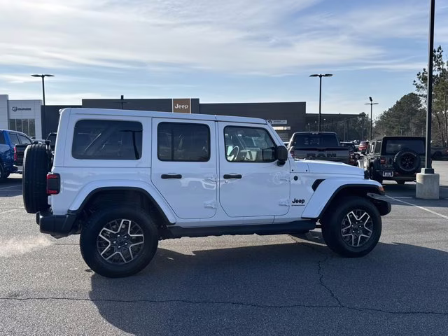 2026 Bright White Clearcoat Jeep Wrangler Sahara 4X4 Convertible