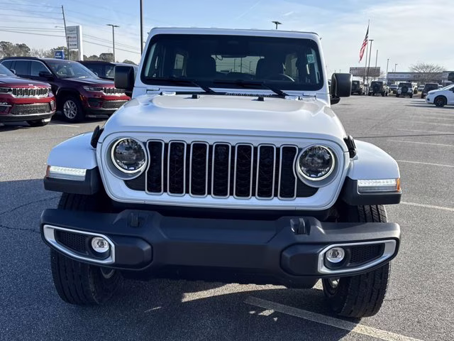 2026 Bright White Clearcoat Jeep Wrangler Sahara 4X4 Convertible