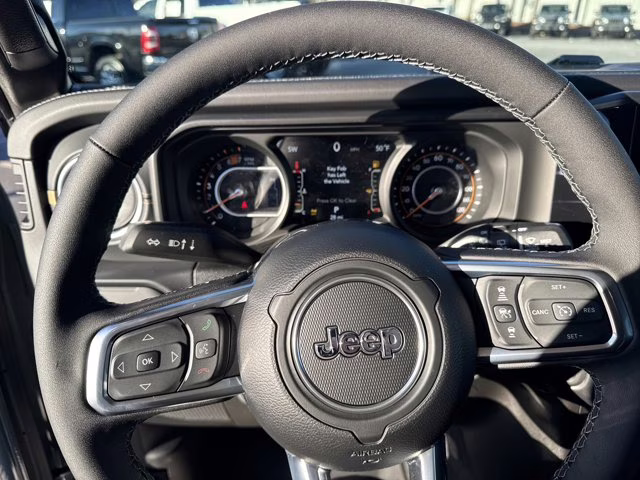 2026 Anvil Clearcoat Jeep Wrangler Sahara 4X4 Convertible