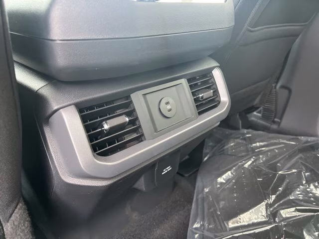 2026 Avalanche Ford F-150 XLT 4X4 Truck