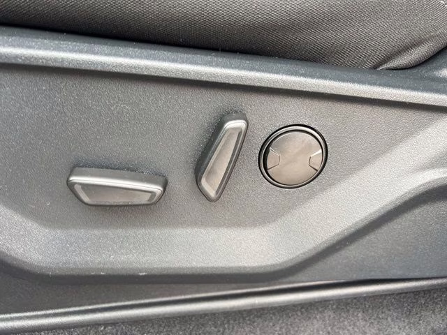 2026 Avalanche Ford F-150 XLT 4X4 Truck