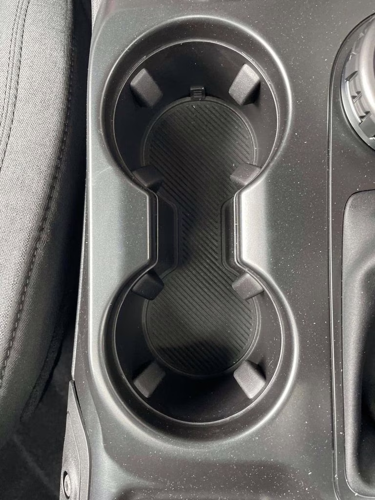 2026 Oxford White Ford Bronco Base 4X4 SUV