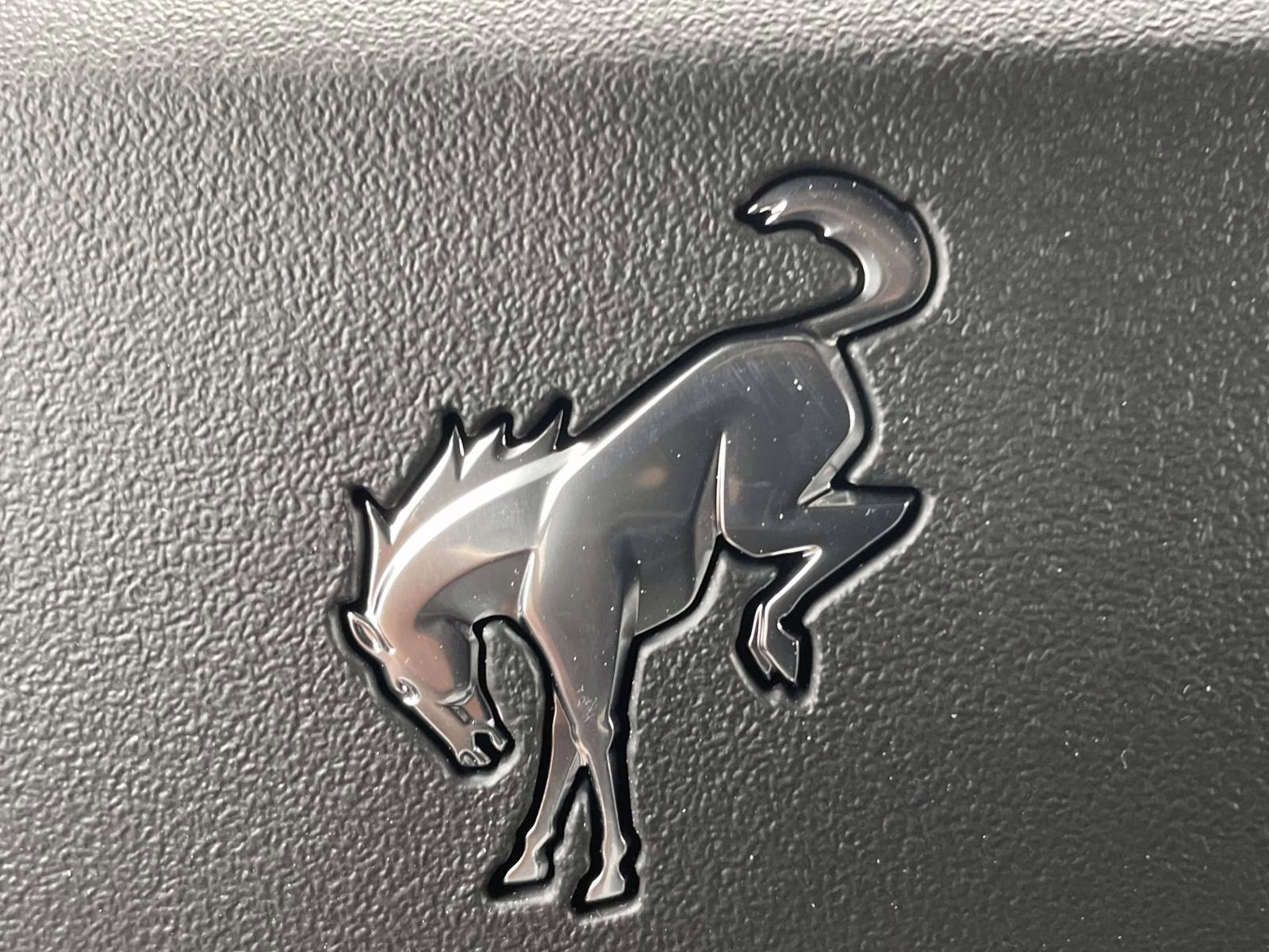 2026 Oxford White Ford Bronco Base 4X4 SUV