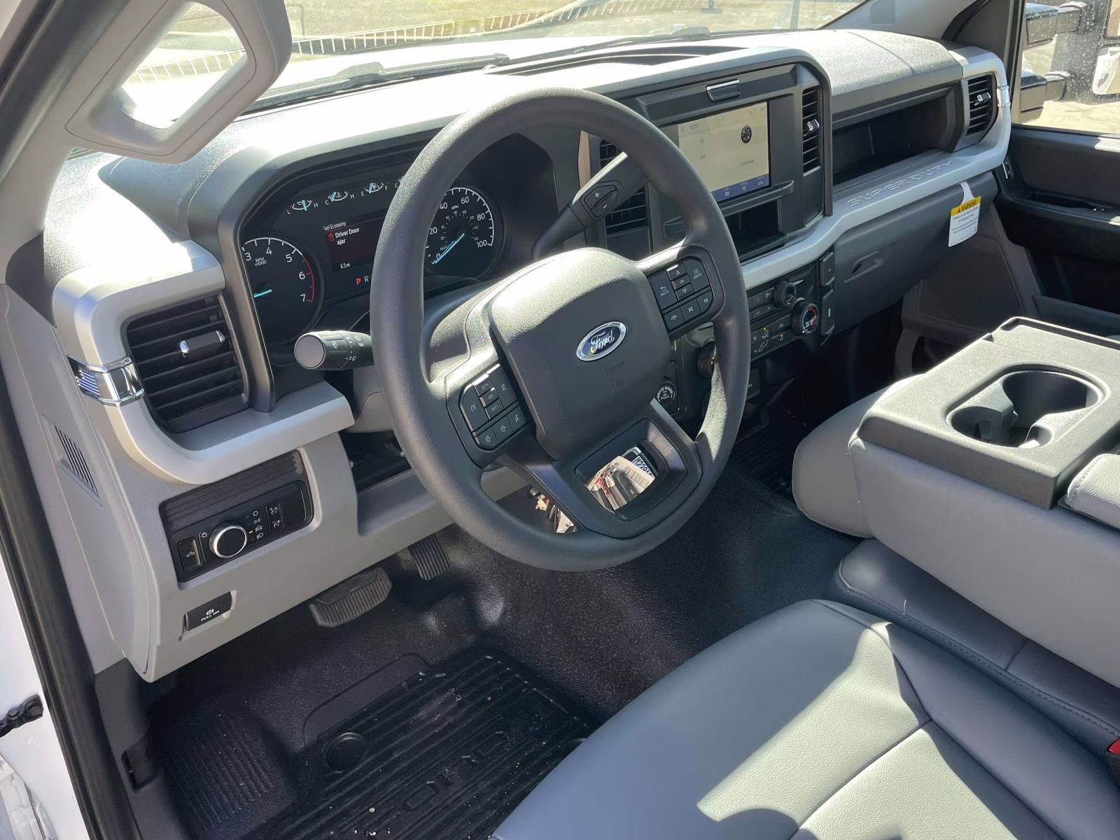 2026 Oxford White Ford Super Duty F-250 SRW XL RWD Truck