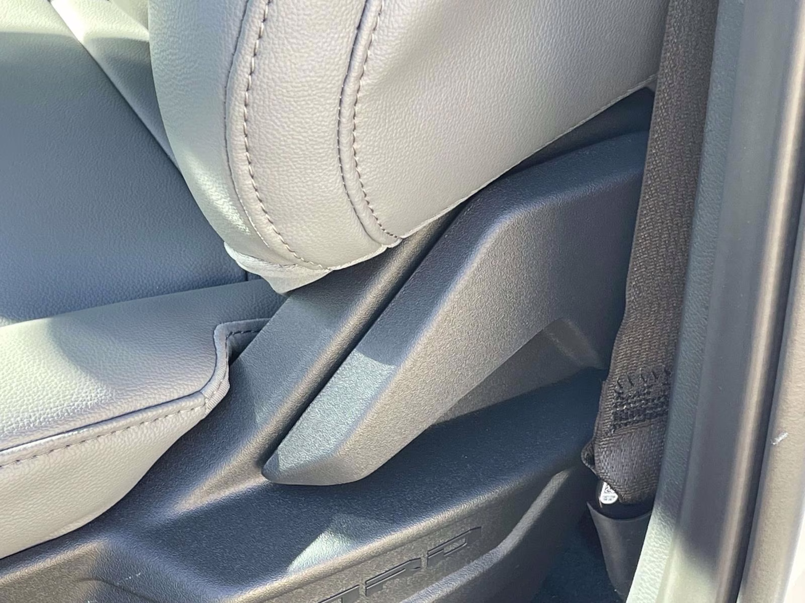 2026 Oxford White Ford Super Duty F-250 SRW XL RWD Truck