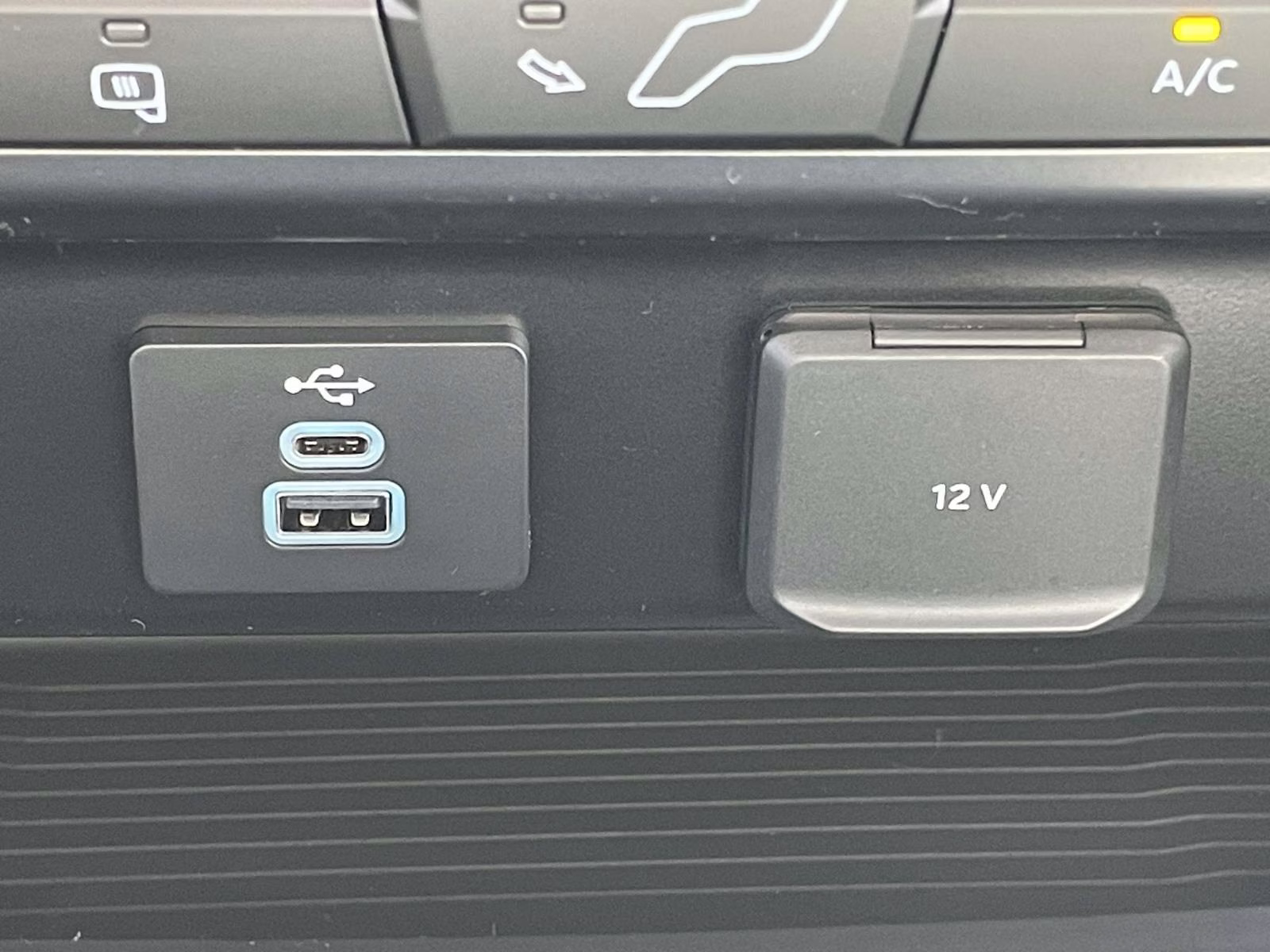 2026 Oxford White Ford Super Duty F-250 SRW XL RWD Truck