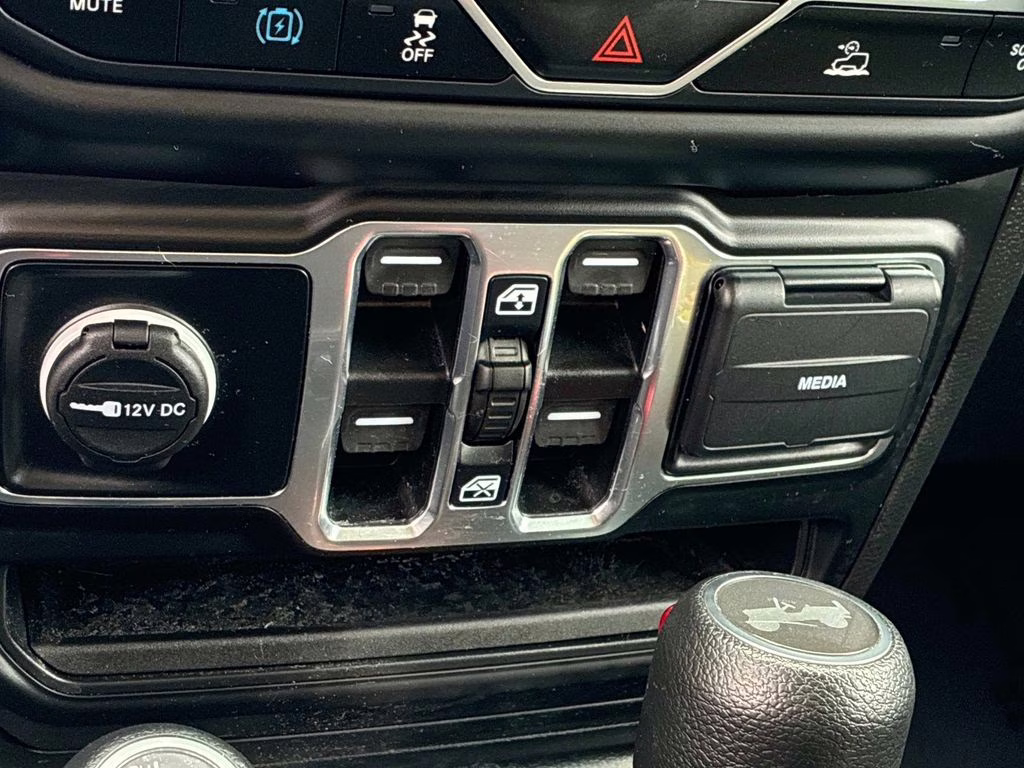 2023 Earl Clearcoat Jeep Wrangler Base 4xe 4X4 SUV