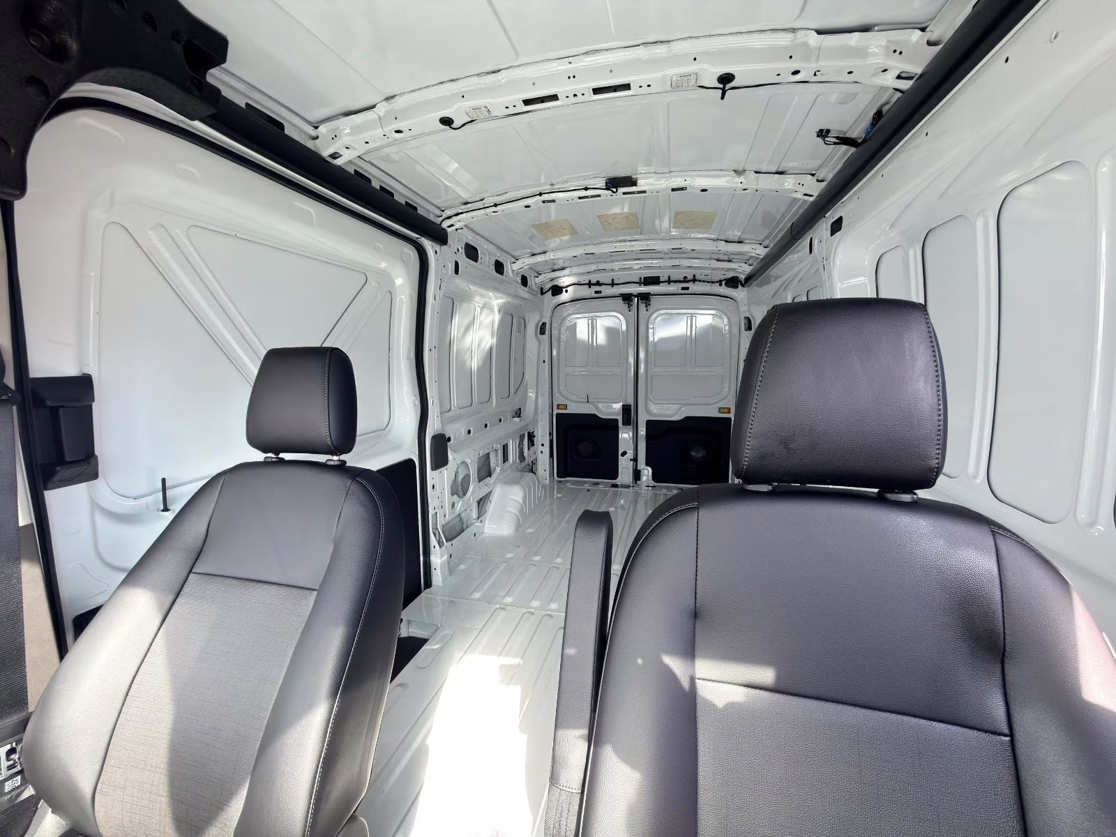 2026 Oxford White Ford Transit CARGO VAN RWD Van