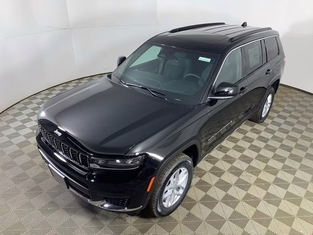 2026 Diamond Black Crystal Pearlcoat Jeep Grand Cherokee L Laredo X 4X4 SUV