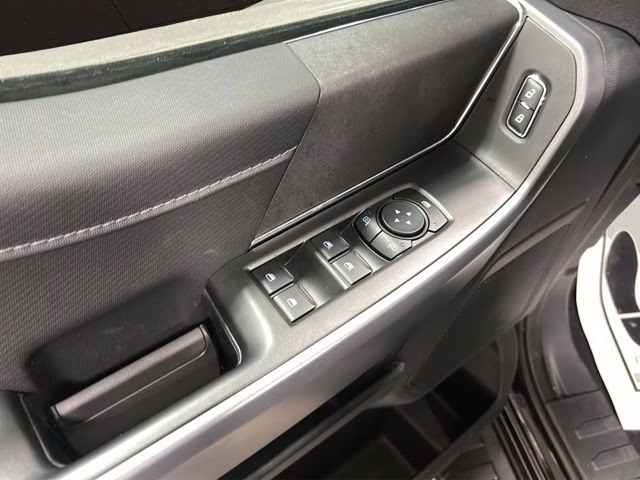 2026 Agate Black Metallic Ford F-150 XLT Black Appearance 4X4 Truck