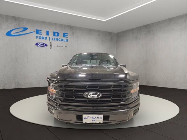 2026 Agate Black Metallic Ford F-150 XLT Black Appearance 4X4 Truck