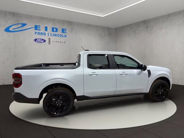 2026 Space White Metallic Ford Maverick Lariat AWD Truck