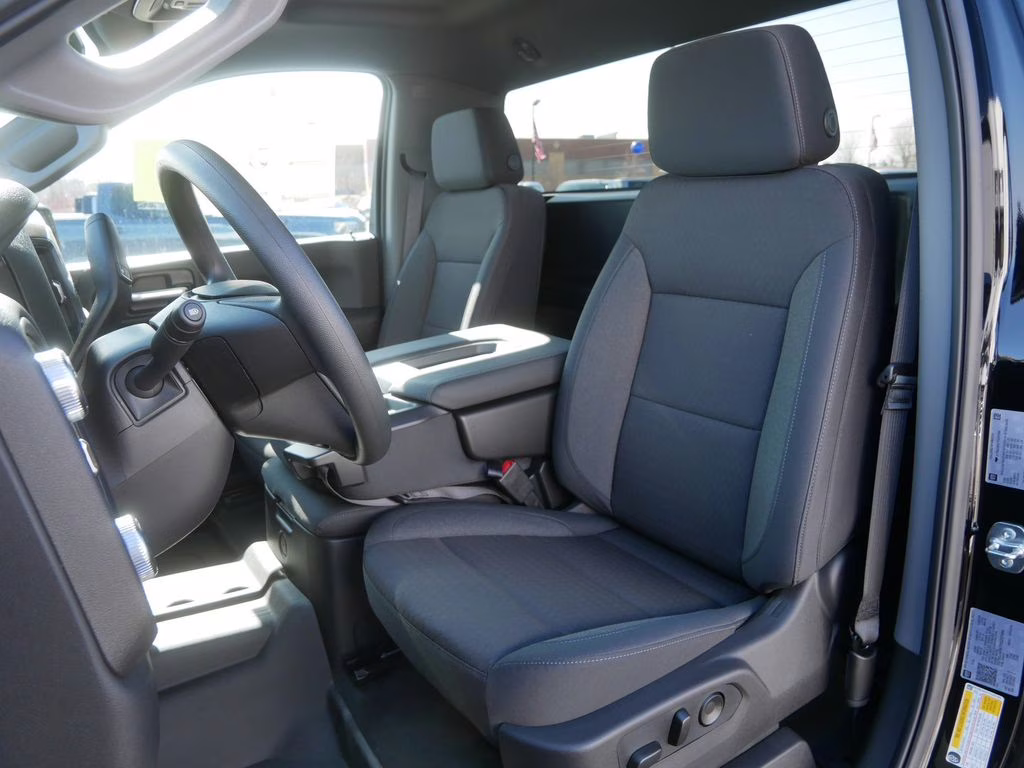 2026 Onyx Black GMC Sierra 1500 Pro 4X4 Truck