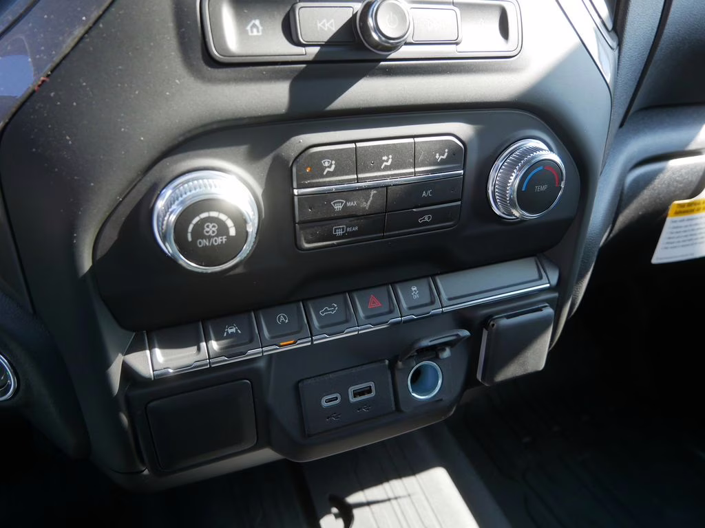 2026 Onyx Black GMC Sierra 1500 Pro 4X4 Truck