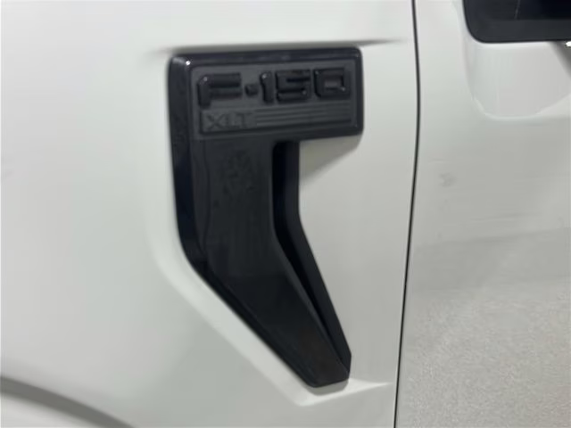 2026 Avalanche Ford F-150 XLT Black Appearance Plus 4X4 Truck