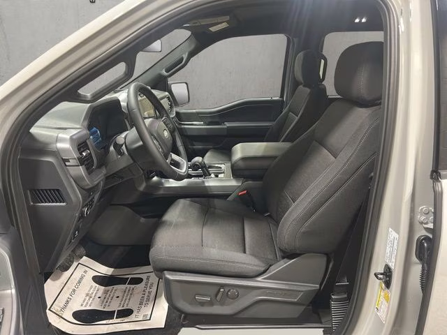 2026 Avalanche Ford F-150 XLT Black Appearance Plus 4X4 Truck