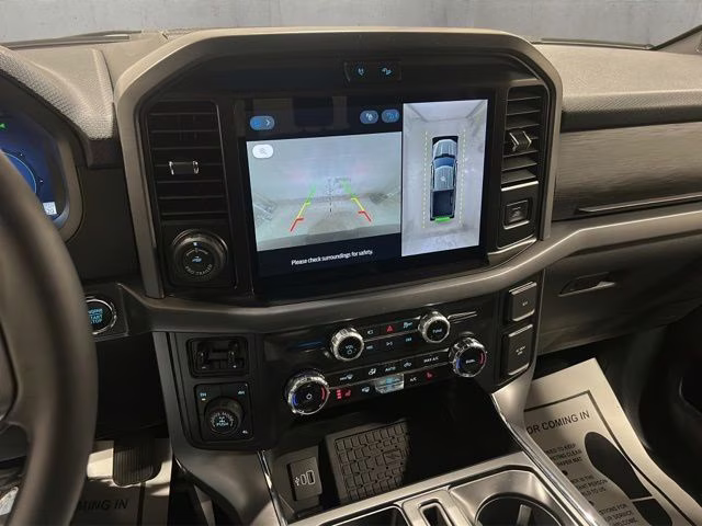 2026 Agate Black Metallic Ford F-150 XLT Black Appearance 4X4 Truck