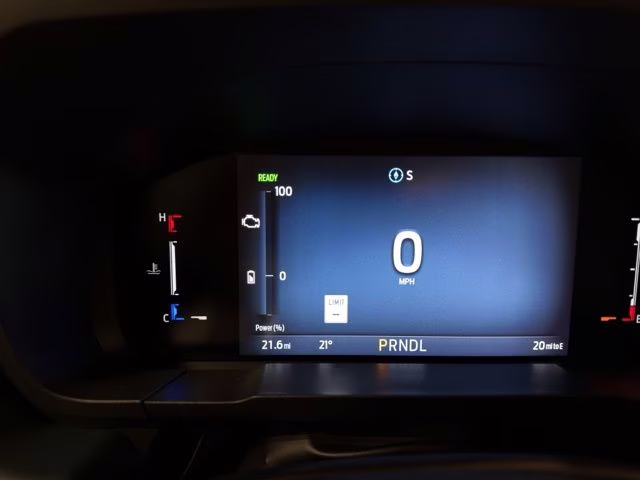 2026 Space White Metallic Ford Maverick Lariat AWD Truck