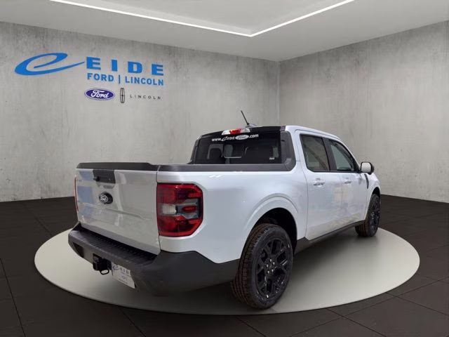 2026 Space White Metallic Ford Maverick Lariat AWD Truck