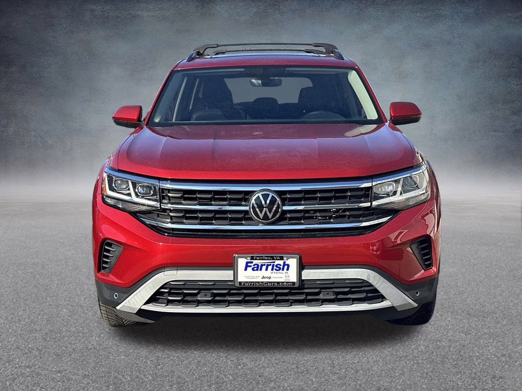 2021 Red Metallic Volkswagen Atlas 3.6L V6 SE w/Technology AWD SUV