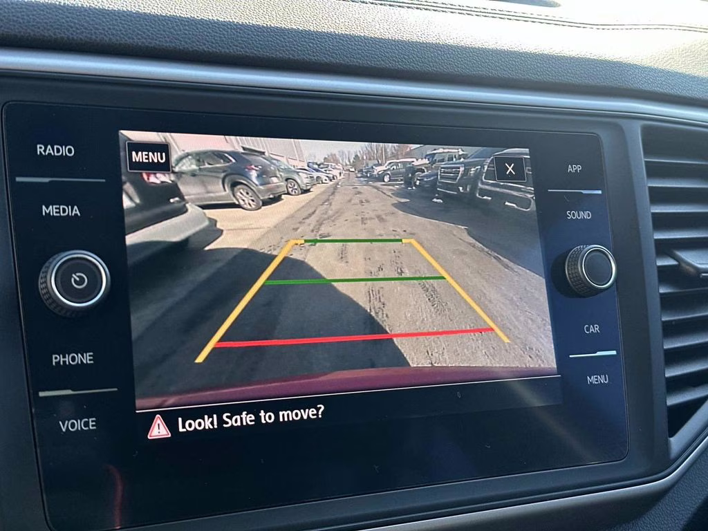 2021 Red Metallic Volkswagen Atlas 3.6L V6 SE w/Technology AWD SUV