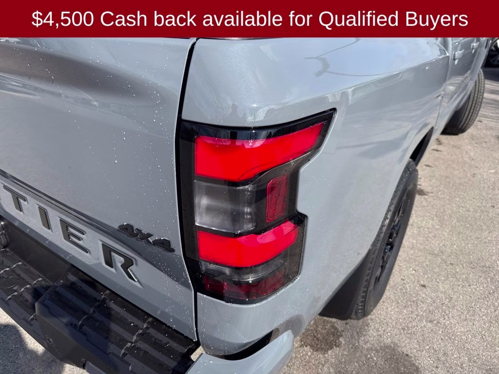 2026 Boulder Gray Pearl Nissan Frontier SV 4X4 Truck