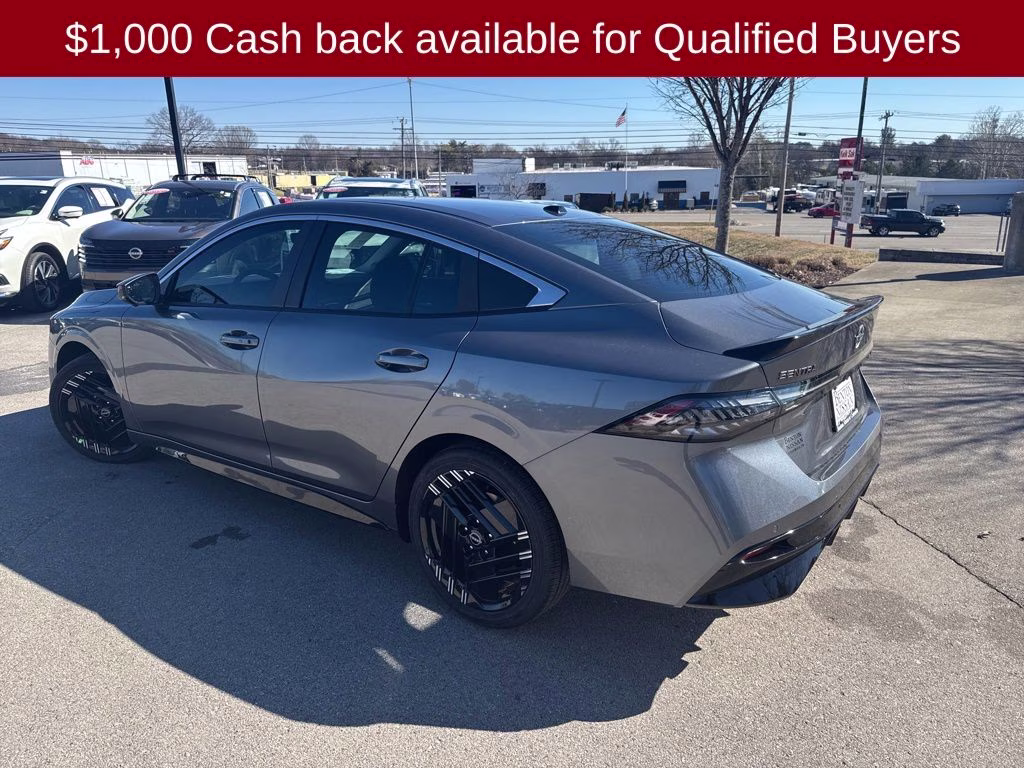2026 Gun Metallic Nissan Sentra SR FWD Sedan