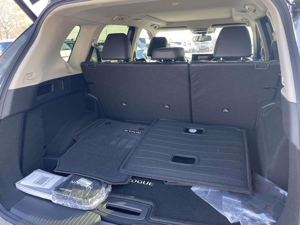 2026 Gun Metallic Nissan Rogue Platinum AWD SUV