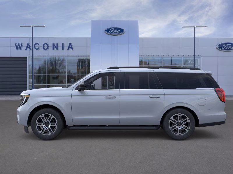 2026 Glacier Gray Metallic Tri-Coat Ford Expedition Max Active 4X4 SUV
