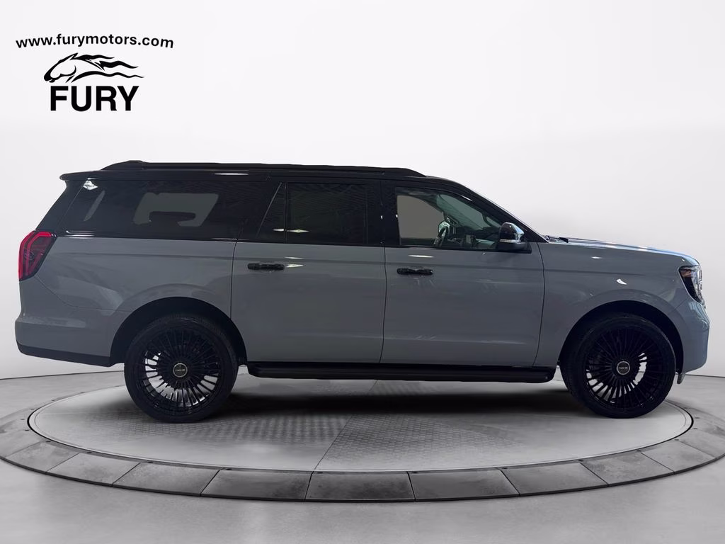 2026 Glacier Gray Metallic Tri-Coat Ford Expedition Max Active w/Black Tuxedo Wrap & 24" Spoke Niche Wheel 4X4 SUV