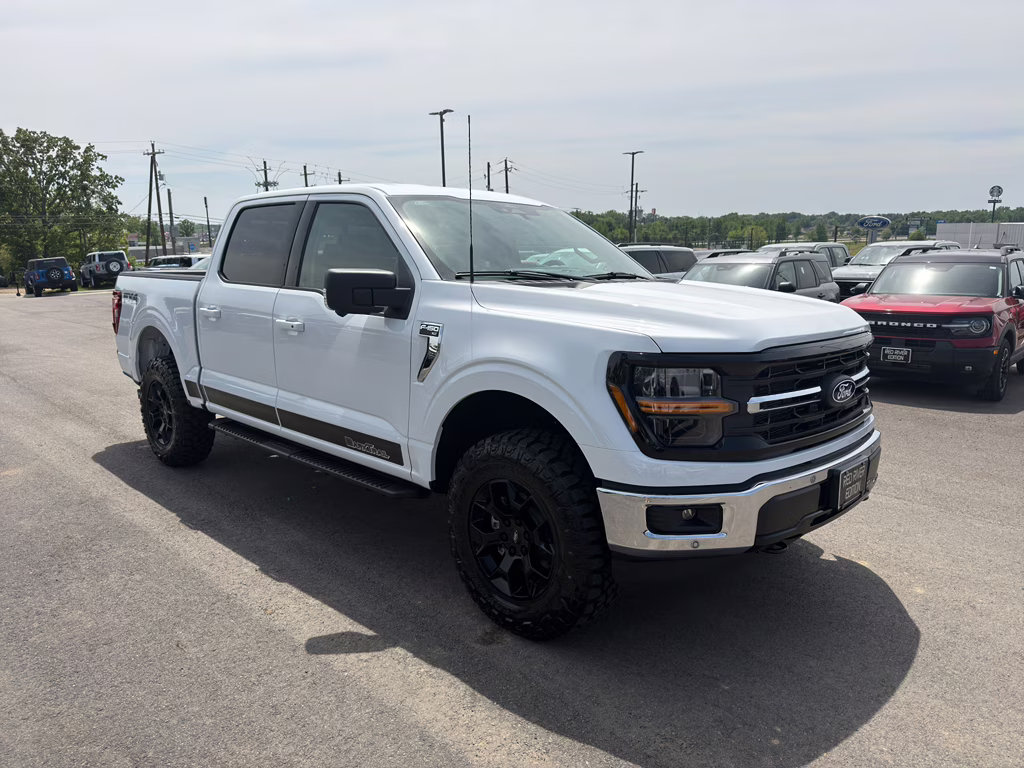 2026 Oxford White Ford F-150 XLT 4X4 Truck