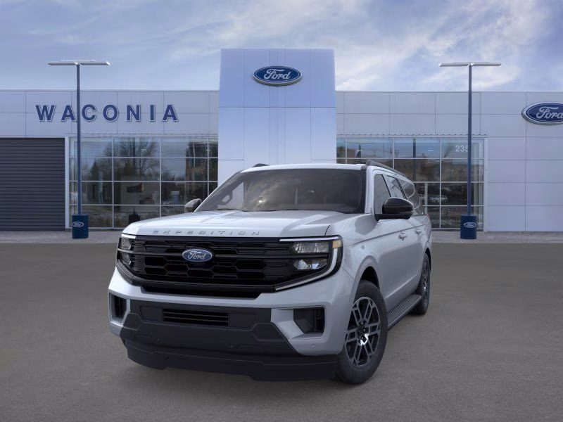 2026 Glacier Gray Metallic Tri-Coat Ford Expedition Max Active 4X4 SUV
