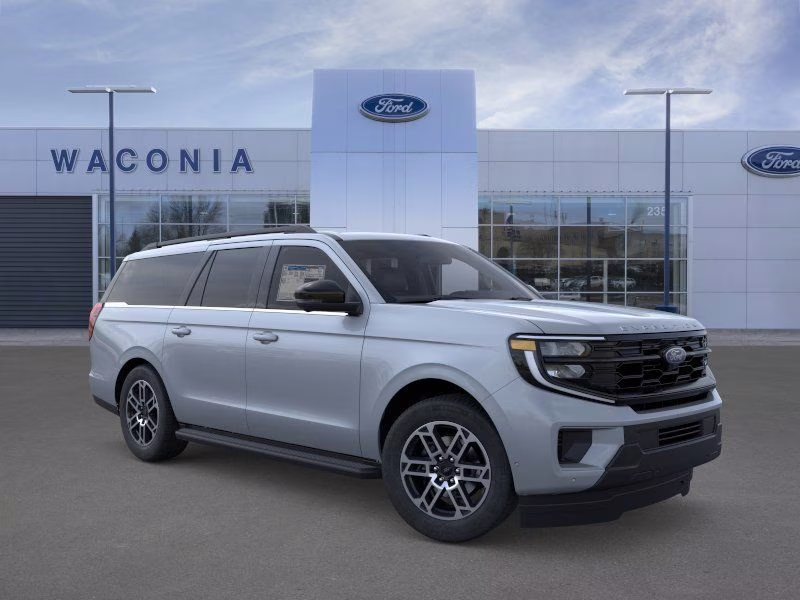 2026 Glacier Gray Metallic Tri-Coat Ford Expedition Max Active 4X4 SUV