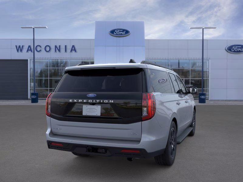 2026 Glacier Gray Metallic Tri-Coat Ford Expedition Max Active 4X4 SUV